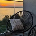 Apartment Golden Mirage Sunset Mamaia