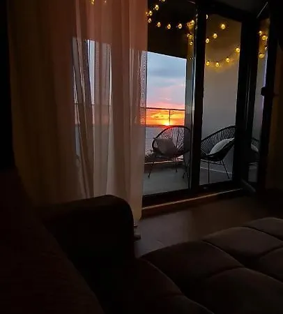 Golden Mirage Sunset * Mamaia