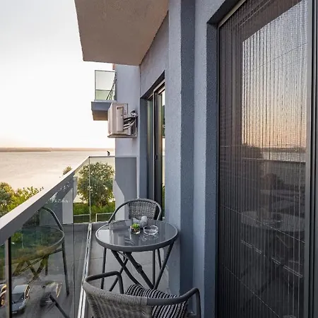 Apartment Golden Mirage Sunset *
